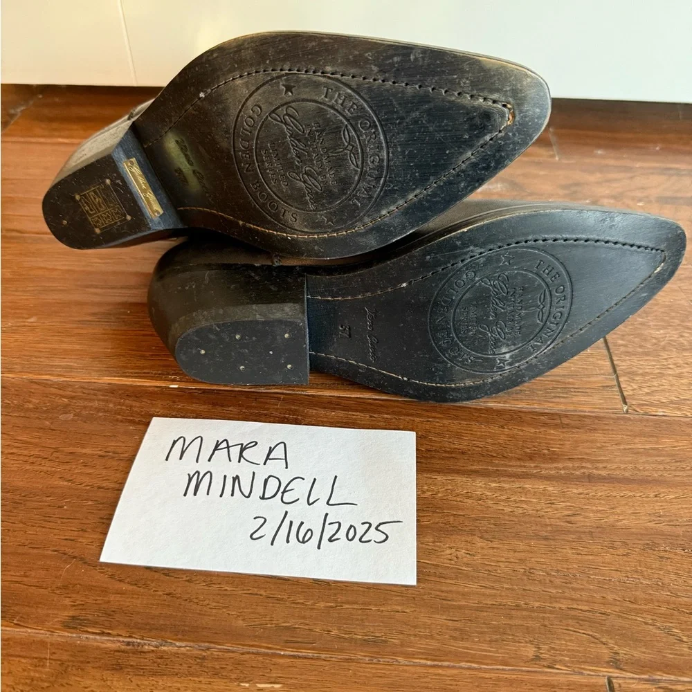 Golden Goose Wish Star Boot in Black and Yellow Embroidery 7 - Picture 9 of 10